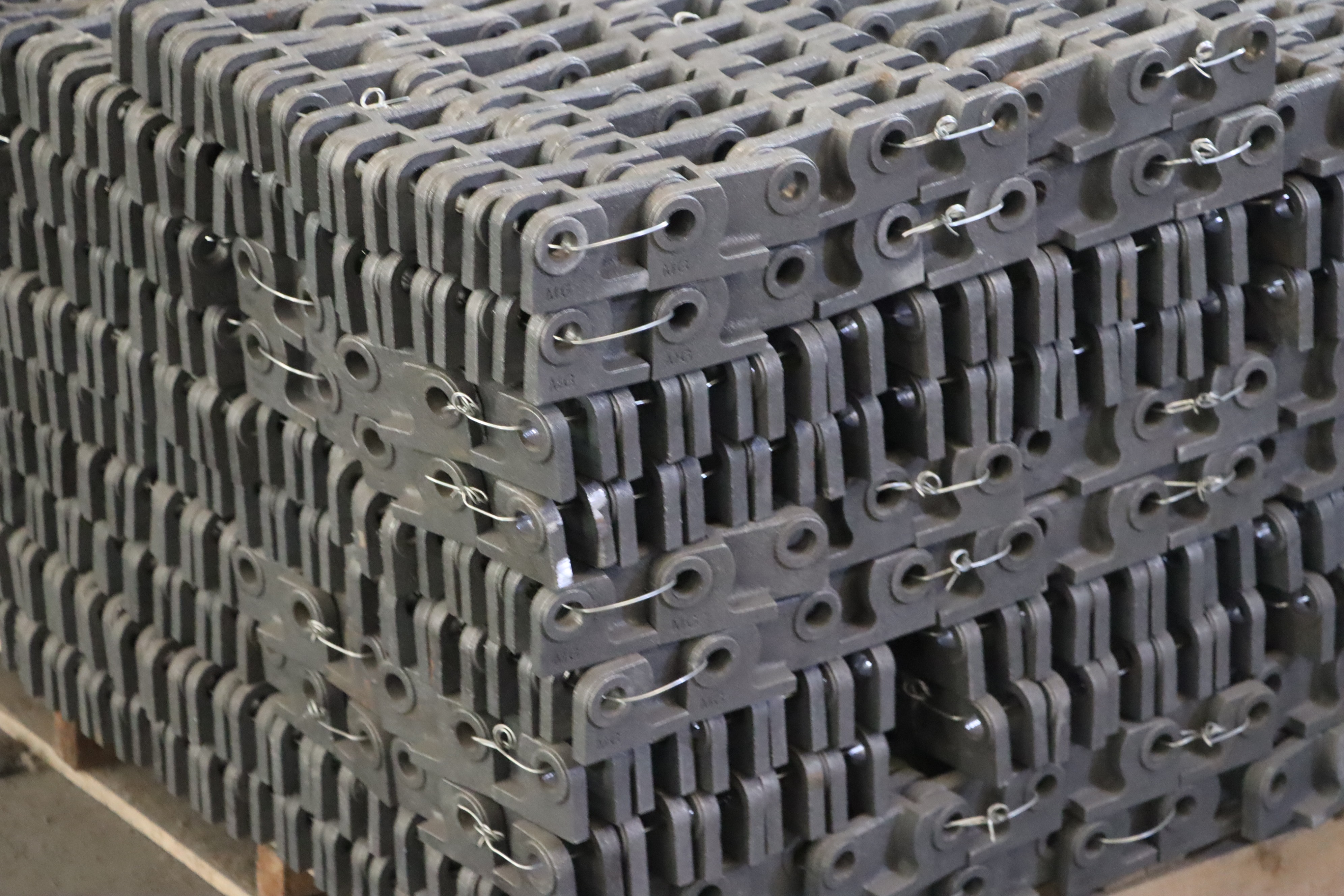 主動(dòng)爐排片